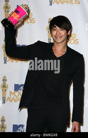 Regen 2010 MTV MOVIE AWARDS DRUCKSAAL UNIVERSAL CITY LOS ANGELES CA 06 Juni 2010 Stockfoto