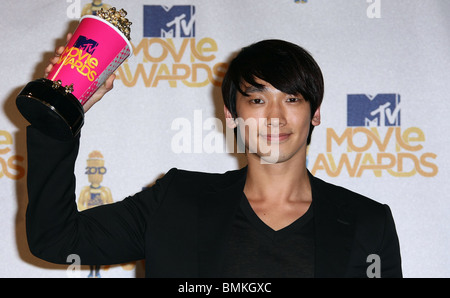 Regen 2010 MTV MOVIE AWARDS DRUCKSAAL UNIVERSAL CITY LOS ANGELES CA 06 Juni 2010 Stockfoto