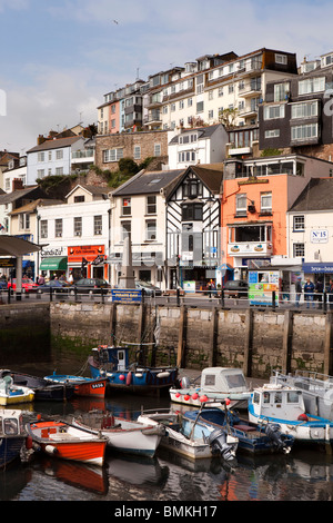 Großbritannien, England, Devon, Brixham Angelboote/Fischerboote vertäut im Hafen Stockfoto