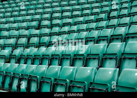 Sitz- / leere Sitze in Wimbledon Nummer eins / 1 Gericht. Stockfoto