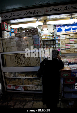 Nougat-Stall in alt-Jerusalem Stockfoto