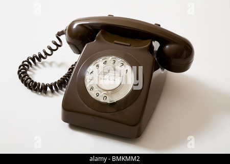 GPO / Post Büro inländische Wohn-Telefon ab etwa 1970 mit Zifferblatt. (Telefonnummer auf dem Zifferblatt hat eine Ziffer gelöscht hatte) Stockfoto