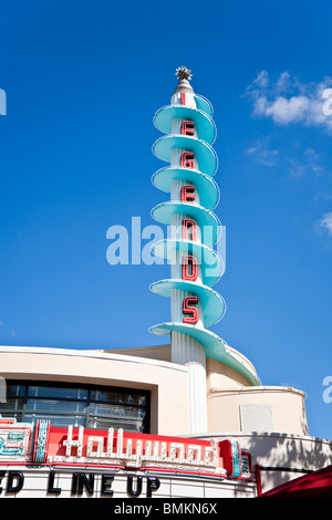 Legenden des Hollywood Stores in Disneys Hollywood Studios wurde inspiriert durch die Akademie-Theater in Inglewood, Kalifornien Stockfoto