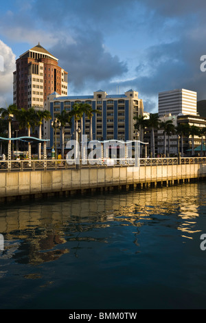Sonnenuntergang, Caudan Waterfront, Port Louis, Mauritius Stockfoto