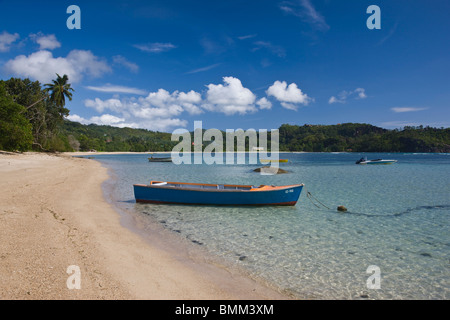 Seychellen, Insel Mahe, Anse Boileau, direkt am Strand Stockfoto