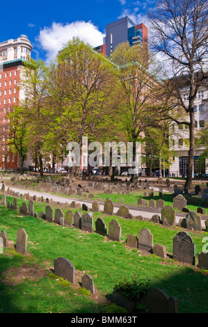 Grabsteine in der Kornkammer Gräberfeld auf dem Freedom Trail in Boston, Massachusetts Stockfoto