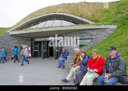 Eingang zum Besucherzentrum, Cliffs of Moher, Co. Clare, Irland Stockfoto