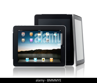 Drei Apple iPad 3G Tablet-Computern in einer Komposition, die isoliert auf weißem Hintergrund Stockfoto