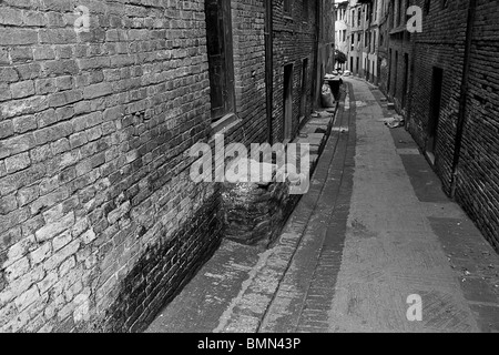 Alte Straße in der historischen Newari Bhaktapur in Kathmandu, Nepal Stockfoto