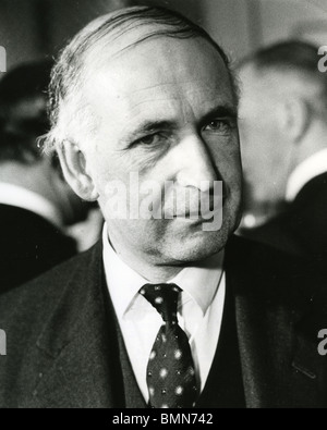 SIR BERNARD LOVELL englische Physiker und Astronom Radio, der erste Direktor des Jodrell Bank Observatory von 1945 bis 1980 war Stockfoto
