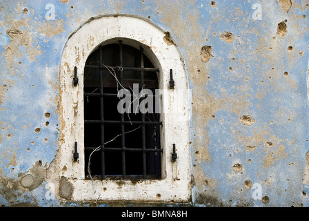 Krieg-Marken in den Ruinen der Straßen von Mostar, Bosnien und Herzegowina, Europa. Stockfoto