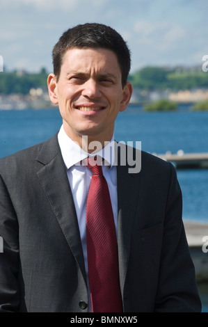 Rt Hon David Miliband MP Schatten Außenminister Besuch Cardiff Bay South Wales UK Stockfoto