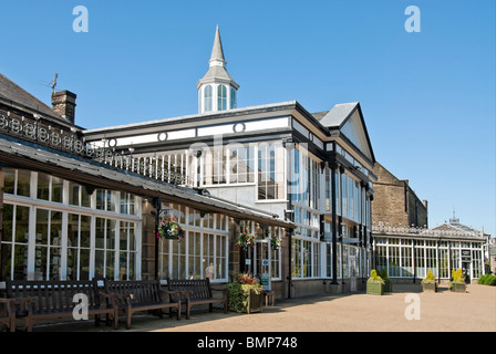 Bild der Pavillon Gärten in Buxton, einen historischen Ort befindet sich im Herzen von Buxton. Stockfoto