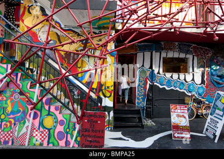 Elegante und modische Bar/Cafe im Bezirk Harajuku in Tokio, Japan, Dienstag, 18. Mai 2010. Stockfoto