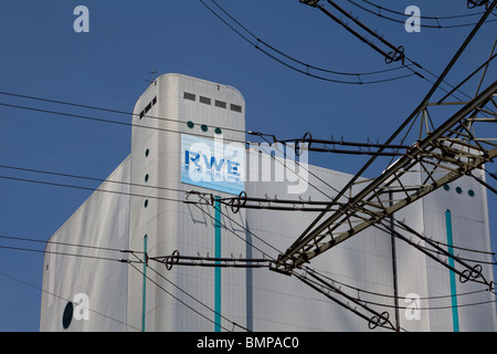 RWE Braunkohle befeuerten Kraftwerk Niederaußem, Bergheim, Rheinland, Nordrhein-Westfalen, Deutschland, Europa Stockfoto