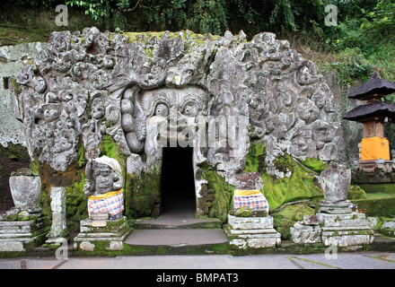 Elefantenhöhle Goa Gajah Tempel, Bedulu, in der Nähe von Ubud, Bali, Indonesien. Stockfoto