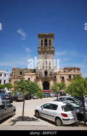 Kirche (Iglesia de Santa Maria), Arcos De La Frontera, Provinz Cadiz, Andalusien, Südspanien, Westeuropa. Stockfoto