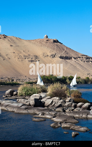 Ägypten, Aswan, Felucas auf dem Nil Stockfoto