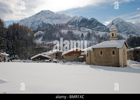 Apls Dorf Entracque in Italien Stockfoto