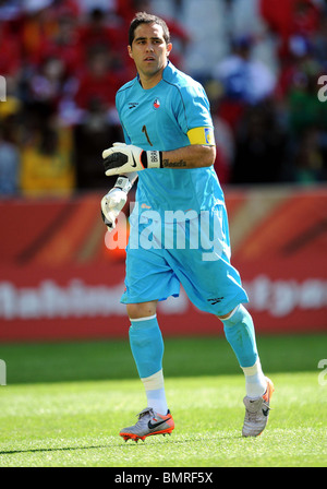 CLAUDIO BRAVO CHILE MBOMBELA Stadion Südafrika 16. Juni 2010 Stockfoto