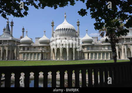 Die indo-sarazenischen entwickelt Royal Pavilion in Brighton, eine ehemalige königliche Residenz, Englisch jetzt offen für Public Viewing. Stockfoto