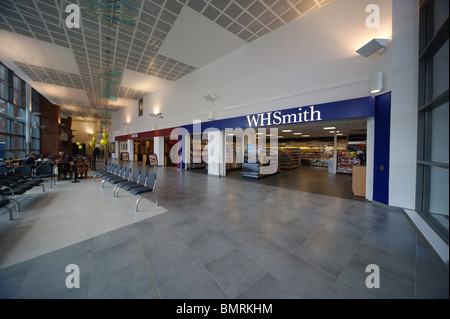 Der Neubau von £250m öffnet seine Türen für Patienten im Whiston Hospital. Warrington-Straße. Prescot. Merseyside. Stockfoto