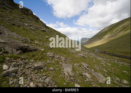 Die Kirkstone Pass und Brüder Wassersee im Hintergrund, Lake District, Großbritannien. Stockfoto