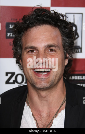 MARK RUFFALO SIND DIE KINDER ALLES IN ORDNUNG. ÖFFNUNG NACHT PREMIERE 2010 DER LOS ANGELES FILM FESTIVAL DIE INNENSTADT VON LOS ANGELES CA 17 Stockfoto