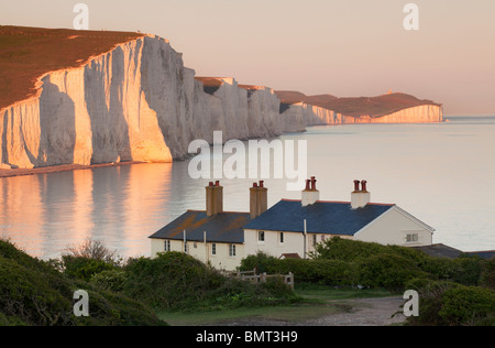 Die sieben Schwestern Kreidefelsen in der Nähe von Seaford, East Sussex, England, UK Stockfoto