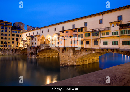 Florenz - Ponte Vecchio Brücke - Morgen Stockfoto