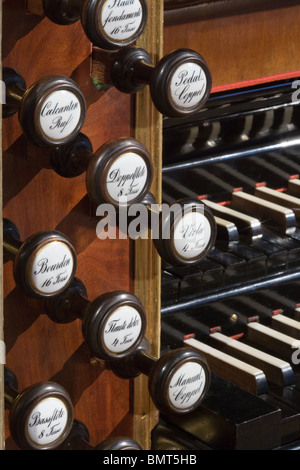 Orgel Keyboard Haltestellen, Wien, Österreich Stockfoto