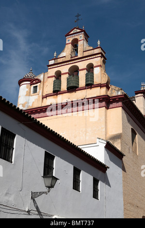 Glockenturm im Kloster Santa Clara in Sevilla Andalusien Spanien Europa Stockfoto