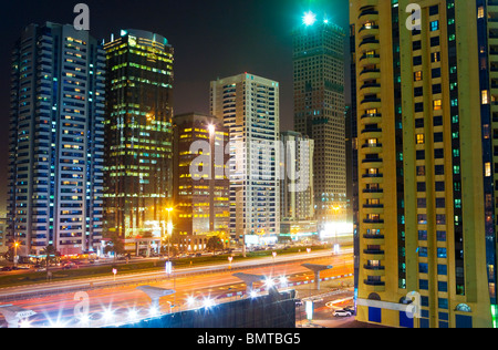 Vereinigte Arabische Emirate, Dubai, Sheikh Zayed Road. Stockfoto