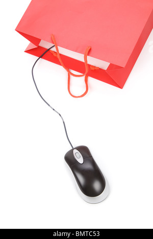 Isolierte Einkaufstasche und Computer-Maus, Konzept des e-Commerce Stockfoto