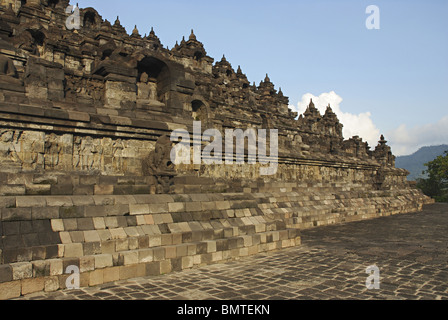 Indonesien-Java-Borobudur, allgemeine Ansicht von Nordwesten. Stockfoto