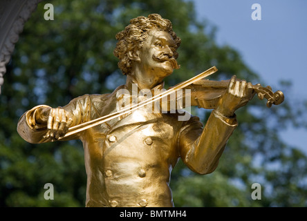 Johann-Strauß-Denkmal im Stadt-Park, Wien, Österreich Stockfoto