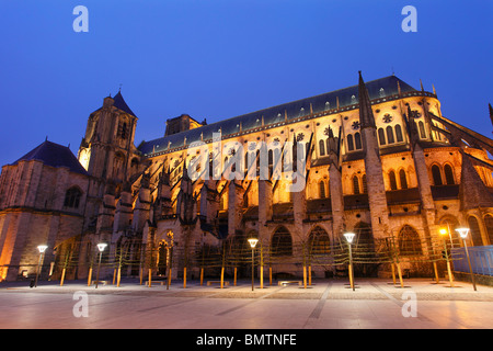 KATHEDRALE SAINT-ETIENNE BOURGES FRANKREICH Stockfoto