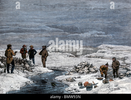 Grab von Franklin Expedition Mitglied Leutnant John Irving gefunden, die von den amerikanischen Suche schwatka's Party in Grönland, 1880. Hand - farbige Holzschnitt Stockfoto