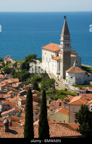 Elk191-3020v-Slowenien, Istrien, Piran, St George Cathedral, 1637 mit Blick auf die Stadt Stockfoto