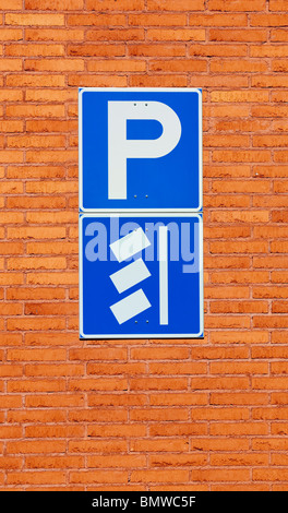 Finnischer Parkplatz Schild, Finnland Stockfoto