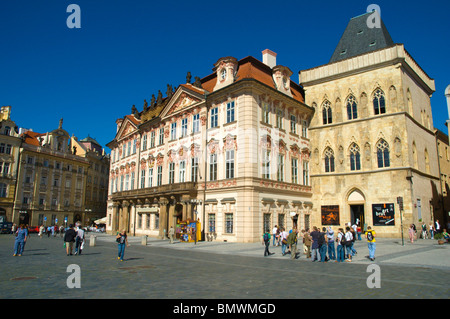 Kinsky Palais Und Haus Zur Steinernen Glocke Altstadter Ring