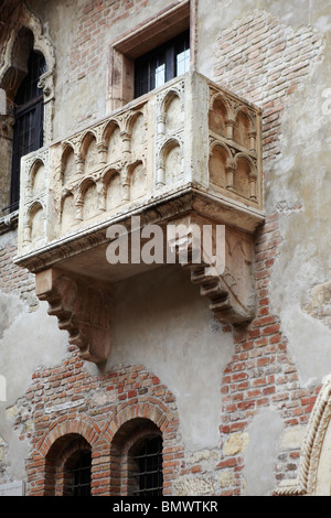 Der Balkon am Casa de Giulietta (Julias Haus) in Verona, Italien Stockfoto