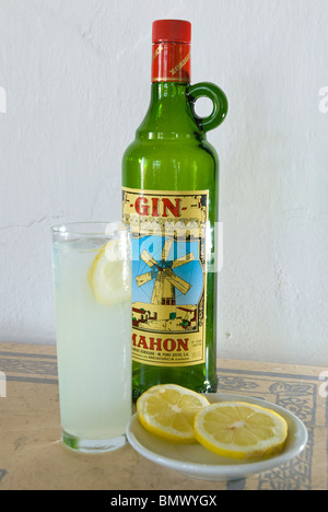 Gin und Zitrone Pomada, Menorca, Balearen, Spanien Stockfoto