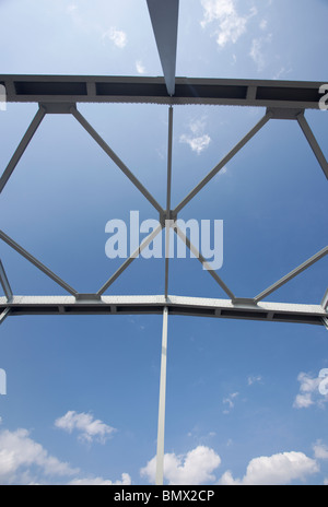 Gewölbte Brücke top Support Struktur Stockfoto