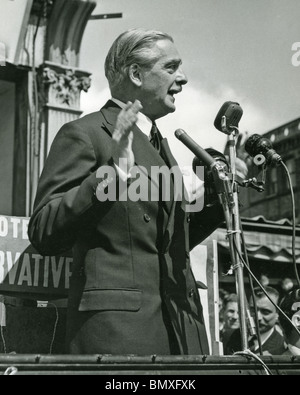 SIR ANTHONY EDEN Kampagne im Jahr 1955 er britischer Premierminister wurde Stockfoto