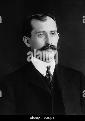 Portraitfoto circa 1905 der amerikanische Flugpionier Orville Wright (1871 – 1948) - eines der berühmten Gebrüder Wright. Stockfoto