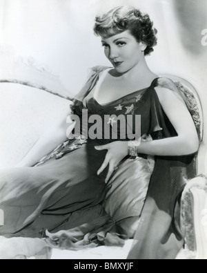 CLAUDETTE COLBERT Französisch stammende US-Schauspielerin (1903-1996) Stockfoto