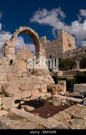 Innenhof der befestigten Turm Davids, auch bekannt als die Jerusalem-Zitadelle auf der alten Stadt von Ost-Jerusalem Israel Stockfoto