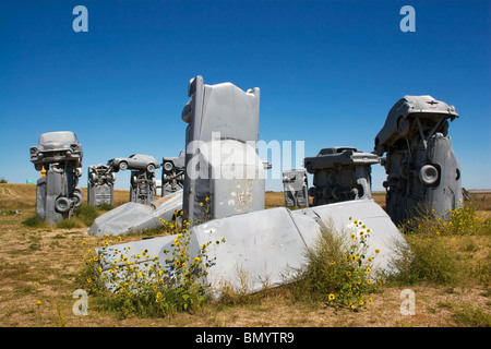 Carhenge ist eine Nachbildung von Stonehenge gebaut mit alten Autos von Jim Reinders in Allianz Nebraska Stockfoto