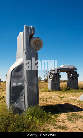 Carhenge ist eine Nachbildung von Stonehenge gebaut mit alten Autos von Jim Reinders in Allianz Nebraska Stockfoto